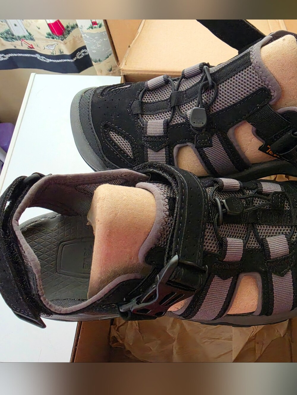 Teva Omnium2 Mens 8.5 NIB - Picture 3 of 11